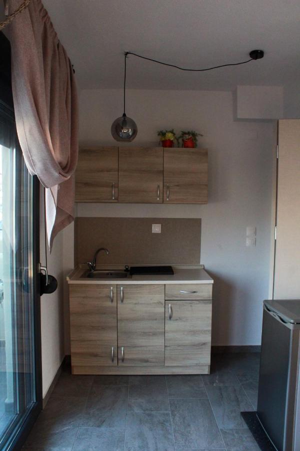 Perseides Luxe Maisonettes Apartment